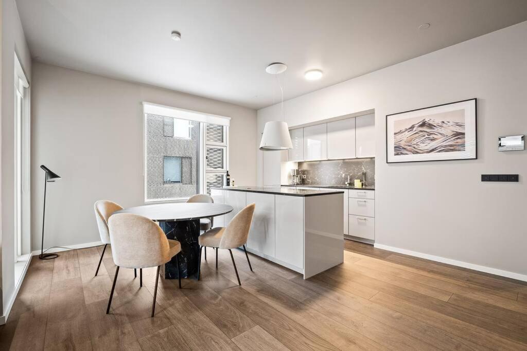 Private Lux 2Br & 2Ba City Center With Free Parking เรคยาวิก ภายนอก รูปภาพ